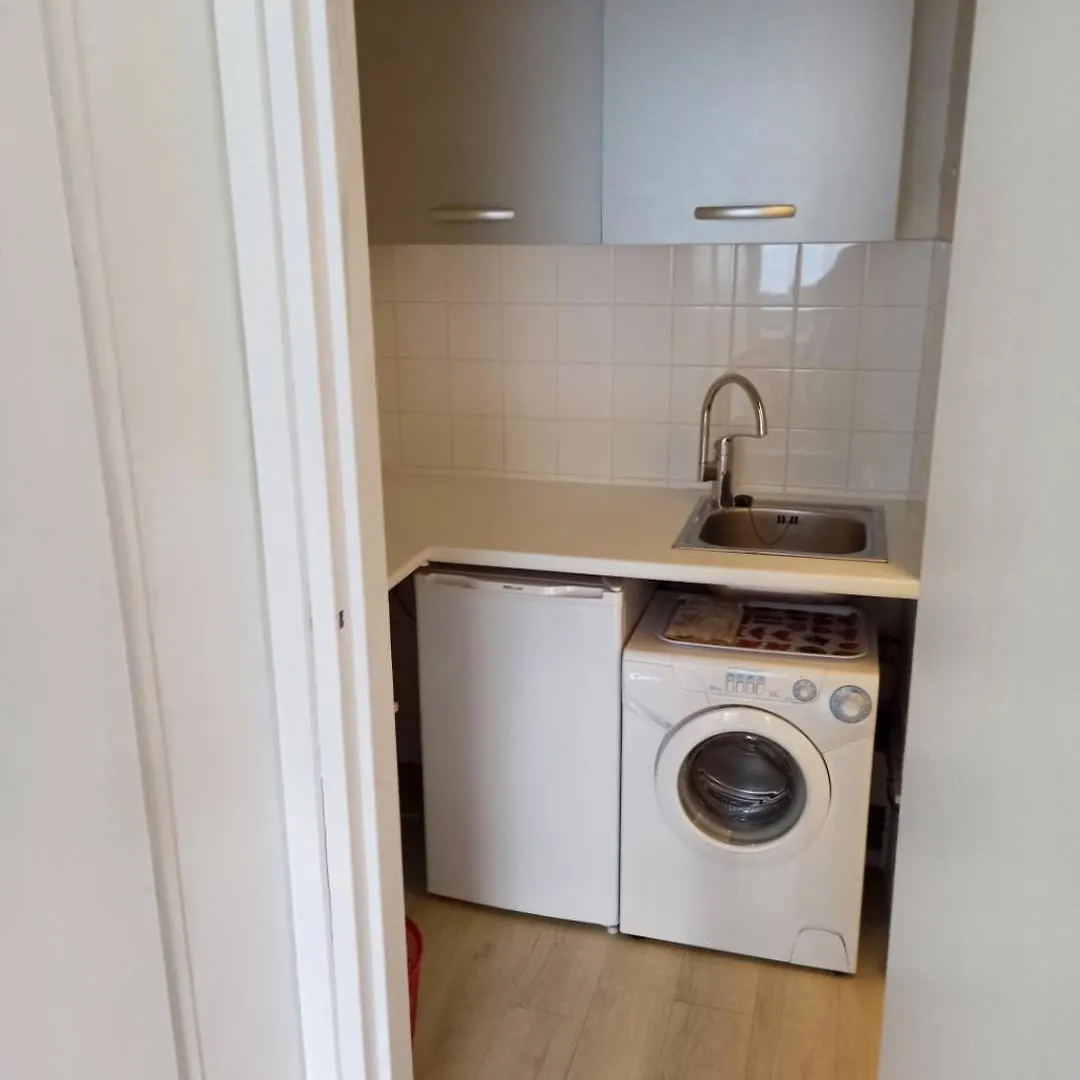 Studio Paris 15E