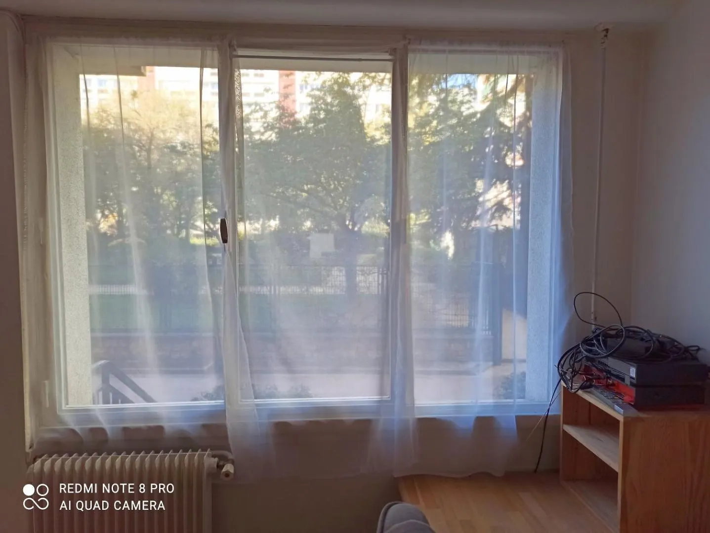 Studio Paris 15E 0*,